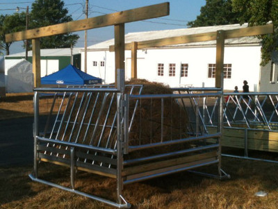 hay feeder for cattle