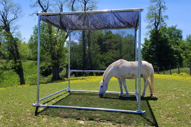 Hay Feeders Horse Shelters Shade Structures Klene Pipe - Diy Round Bale Feeder With Roof